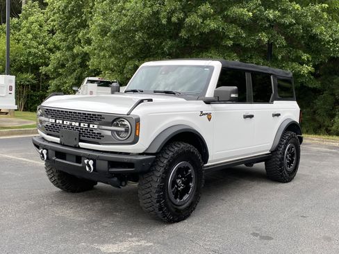 Used 2021 Ford Bronco Badlands AWD/4WD image 5