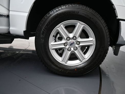 New 2025 Ford F150 XLT w/ Equipment Group 302A MID image 31