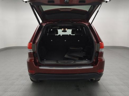 Used 2019 Jeep Grand Cherokee Limited image 29