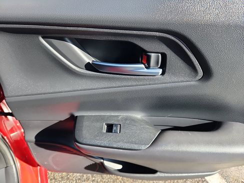 Used 2024 Toyota Prius Prime FWD image 32