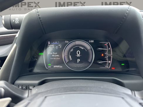 Used 2021 Lexus ES 300h w/ Premium Package image 24