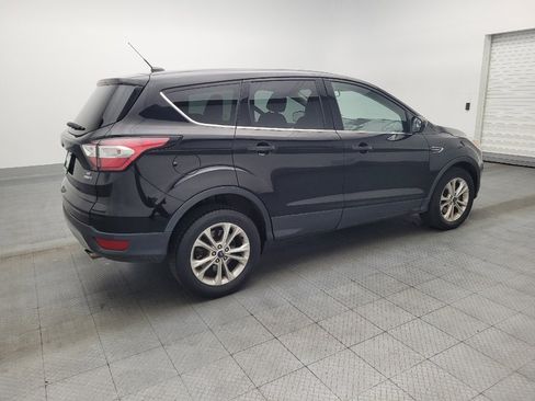 Used 2017 Ford Escape SE image 10