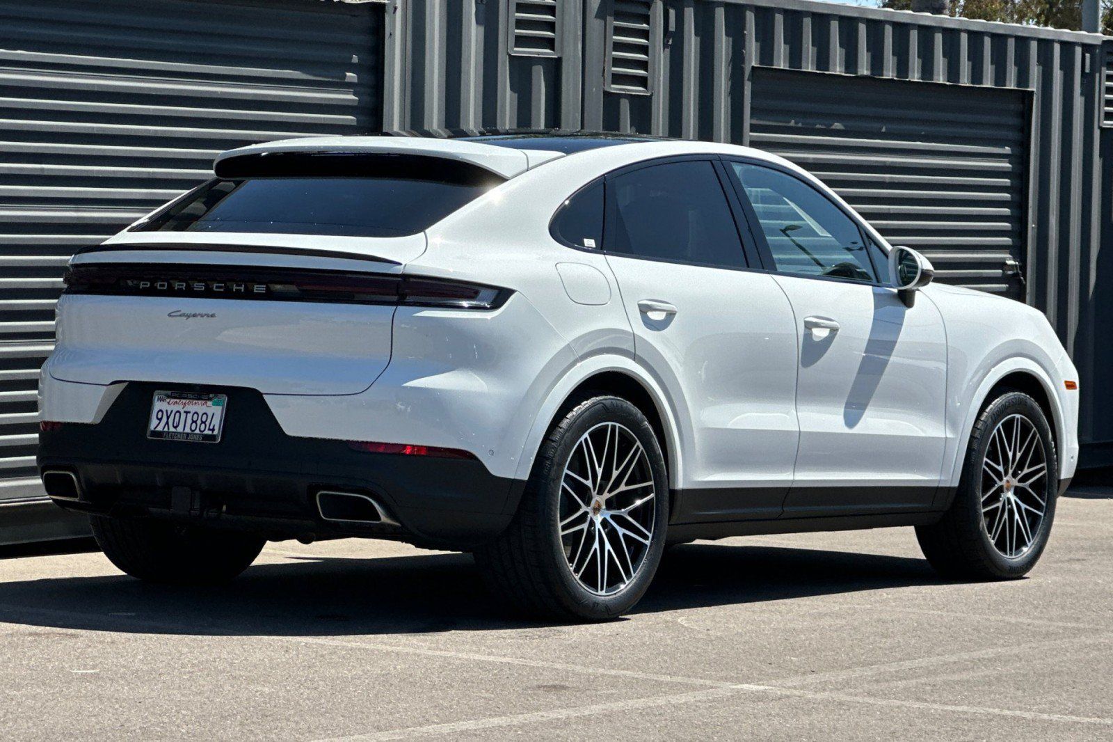 Used 2026 Porsche Cayenne Coupe AWD/4WD image 8