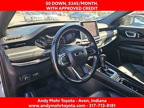 Used 2022 Jeep Compass Latitude w/ Convenience Group FWD image 9