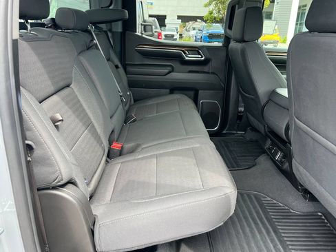 Used 2024 GMC Sierra 1500 Elevation RWD image 18