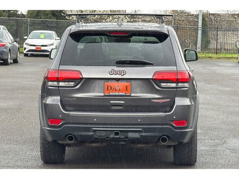 Used 2020 Jeep Grand Cherokee Trailhawk w/ Trailhawk Luxury Group image 6