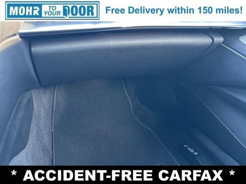 Used 2023 Chevrolet Corvette Stingray Coupe w/ Z51 Performance Package image 28