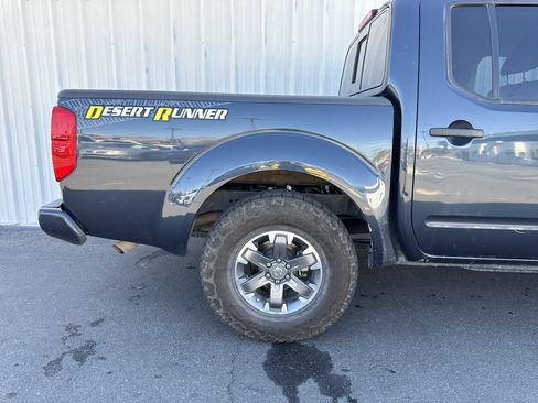 Used 2016 Nissan Frontier Desert Runner image 11