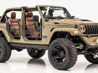 Used 2025 Jeep Wrangler Unlimited Sport image 1