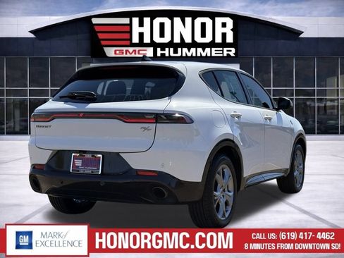 Used 2024 Dodge Hornet R/T AWD/4WD image 4