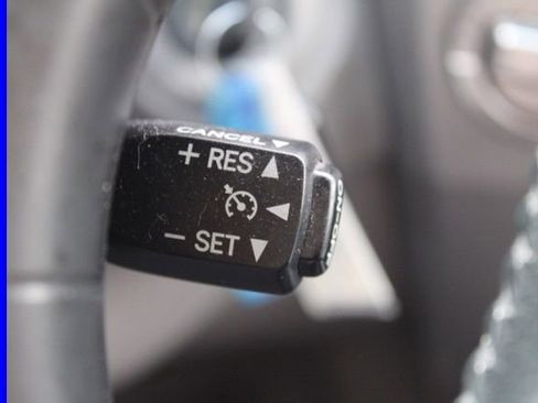 Used 2008 Toyota 4Runner SR5 AWD/4WD image 30