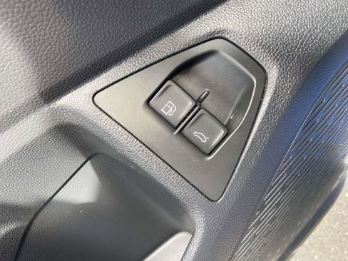 Used 2024 Volkswagen Jetta SE FWD image 18