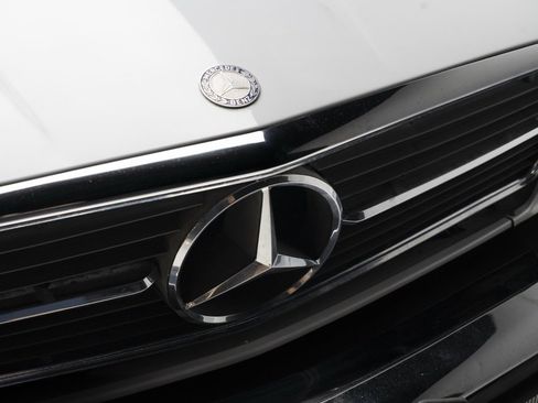Used 1988 Mercedes-Benz 560 SL image 56