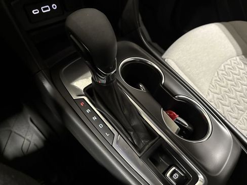 Used 2024 Chevrolet Equinox LS w/ Midnight Edition image 17