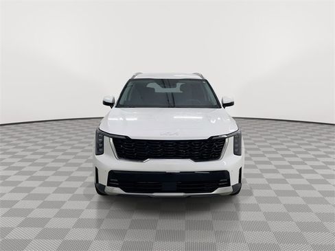 Used 2025 Kia Sorento EX image 3