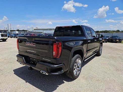 New 2026 GMC Sierra 1500 Denali w/ Denali Reserve Package image 5