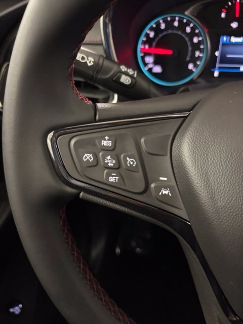 Used 2024 Chevrolet Equinox RS FWD image 17