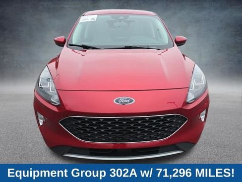 Used 2022 Ford Escape SEL w/ Technology Package AWD/4WD image 2