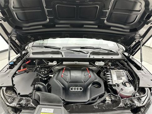 Certified 2023 Audi SQ5 Prestige image 26