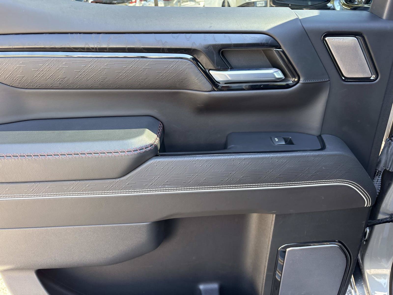Used 2023 GMC Sierra 1500 AT4X AWD/4WD image 31