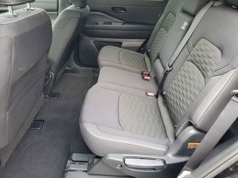 Used 2025 Nissan Pathfinder SV w/ Cargo Package FWD image 21