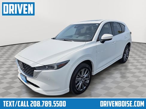 Used 2022 MAZDA CX-5 Signature AWD/4WD image 1