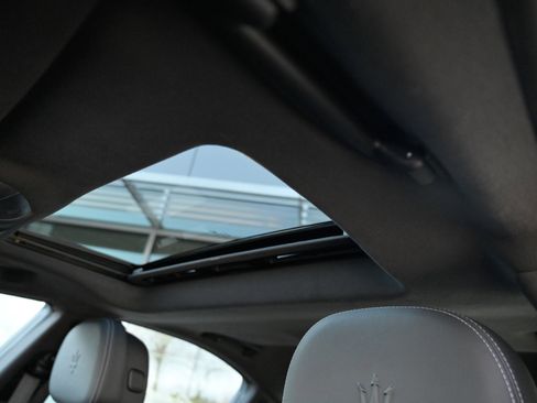 Certified 2022 Maserati Ghibli Modena Q4 image 34