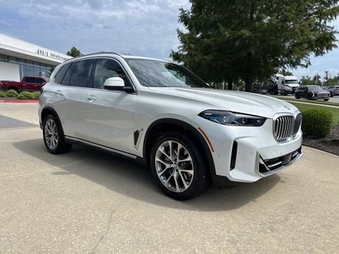 Used 2025 BMW X5 xDrive40i AWD/4WD image 6