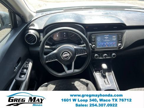 Used 2023 Nissan Kicks SV FWD image 21
