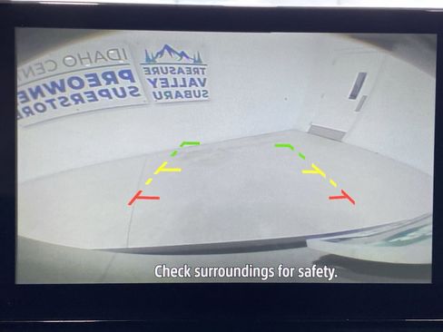 Used 2025 Mitsubishi Outlander ES image 17