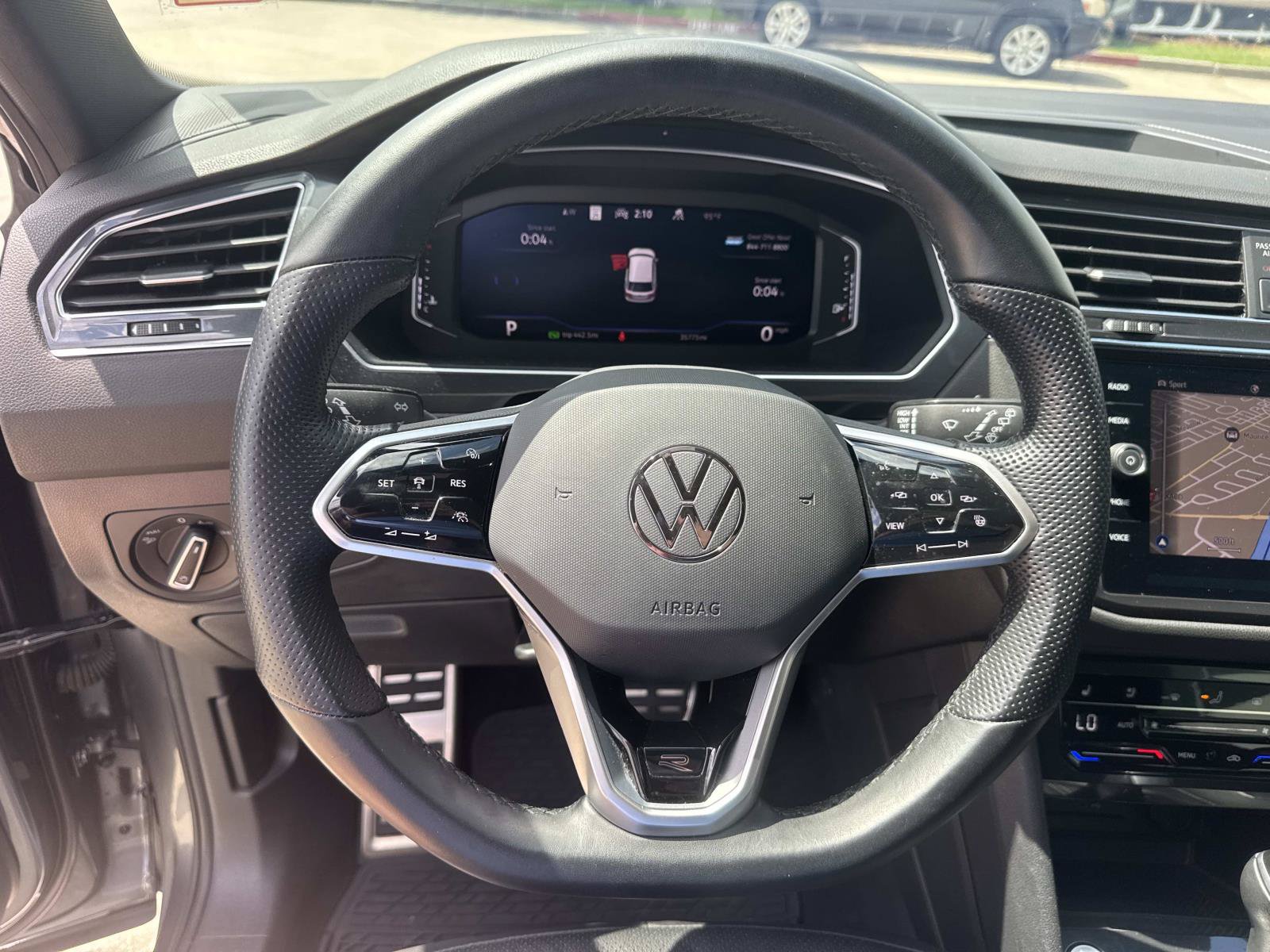 Used 2023 Volkswagen Tiguan SEL R-Line AWD/4WD image 22