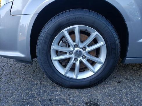 Used 2020 Dodge Grand Caravan SXT image 22