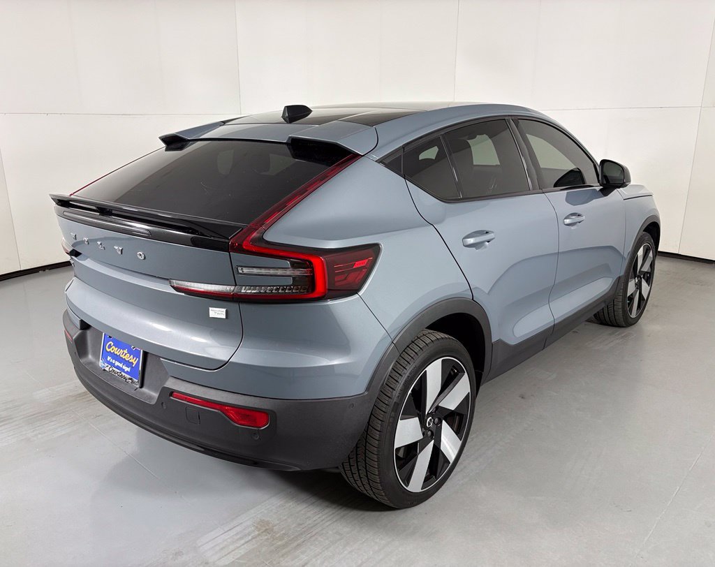Used 2023 Volvo C40 P8 Recharge Ultimate w/ Protection Package Premier AWD/4WD image 8