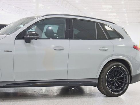 Used 2025 Mercedes-Benz GLC 43 AMG 4MATIC image 4