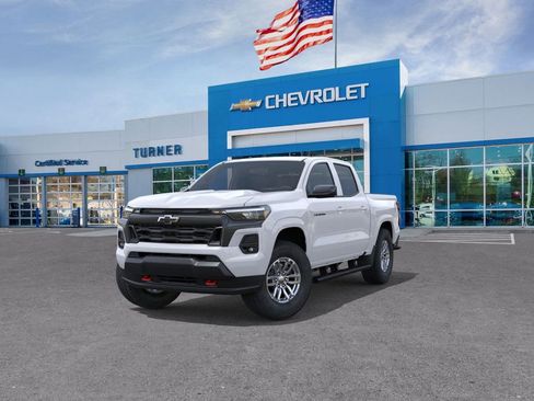 New 2026 Chevrolet Colorado LT w/ LT Convenience Package AWD/4WD image 8