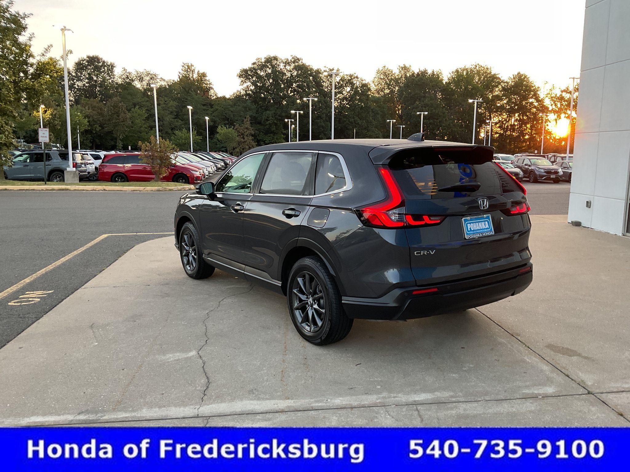 Used 2026 Honda CR-V EX-L image 4