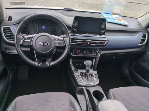 Used 2021 Kia Seltos S image 19