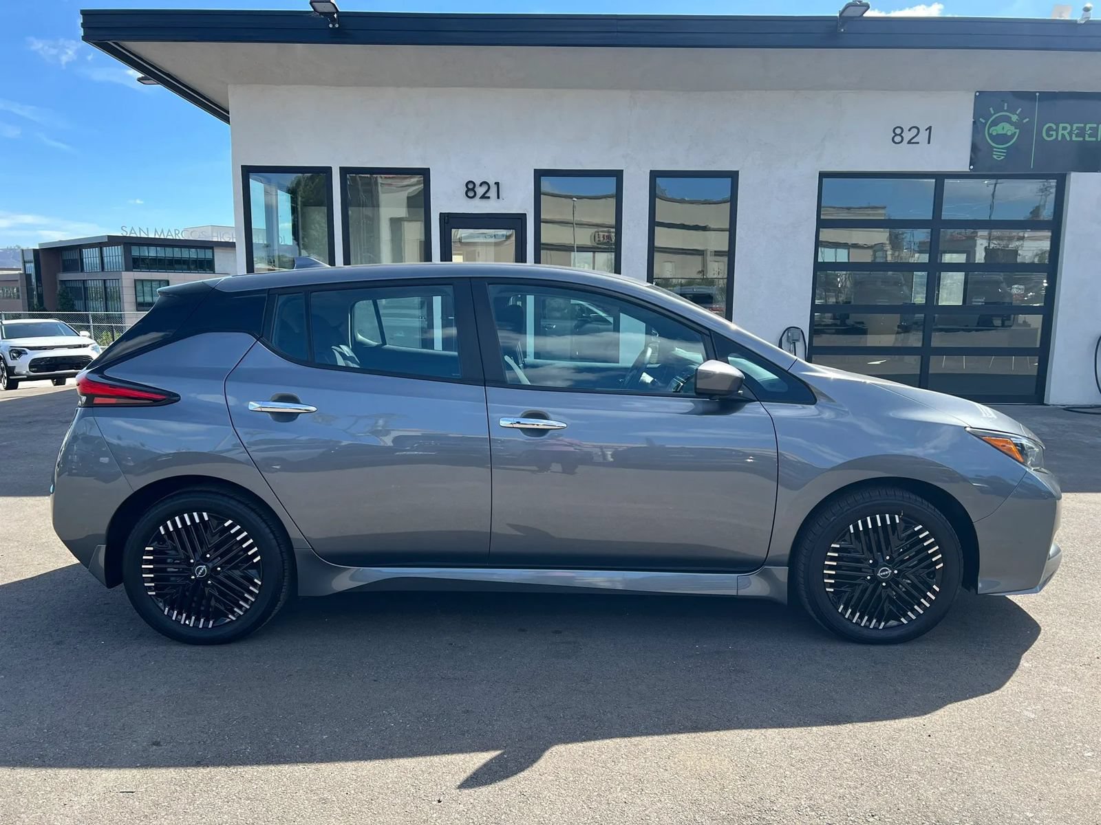 Used 2024 Nissan Leaf SV Plus FWD image 4