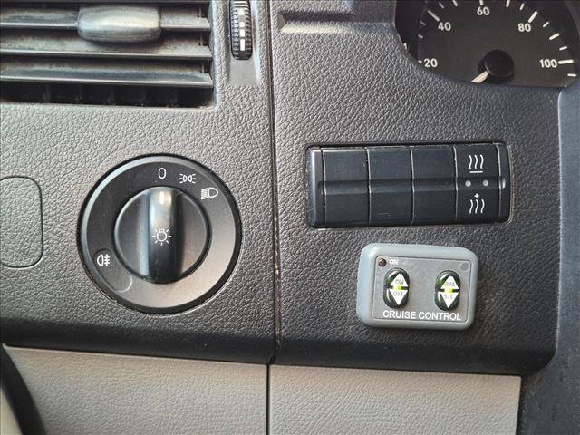Used 2016 Mercedes-Benz Sprinter 2500 image 11