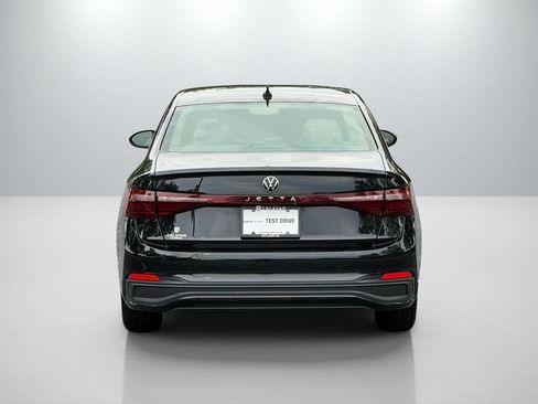 Used 2025 Volkswagen Jetta S FWD image 6