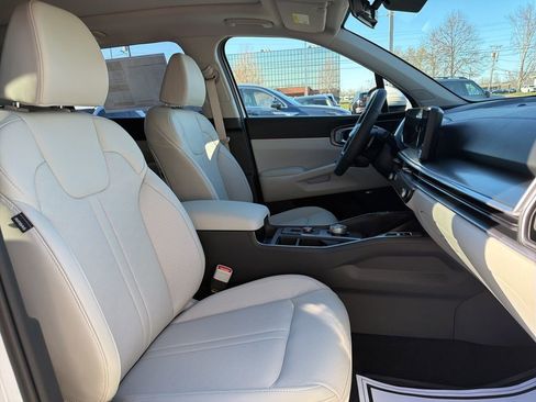 New 2026 Kia Sorento EX AWD/4WD image 12