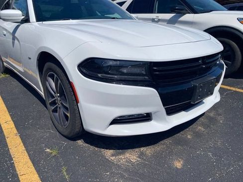 Used 2018 Dodge Charger GT AWD/4WD image 3