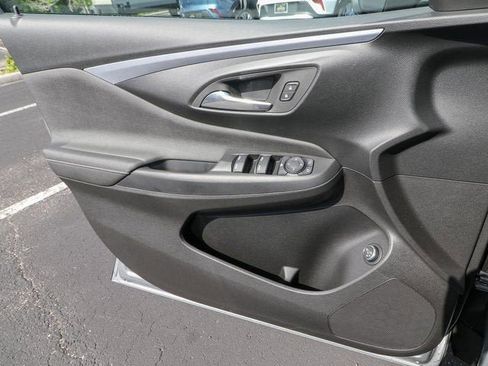New 2025 Buick Envista Preferred w/ Convenience I Package FWD image 13