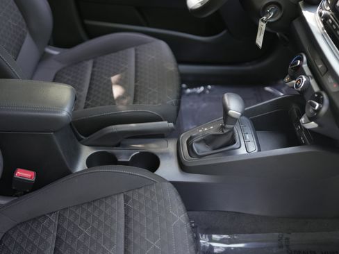 Used 2023 Kia Rio S image 18