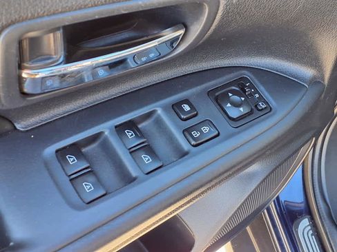 Used 2020 Mitsubishi Outlander SEL image 11