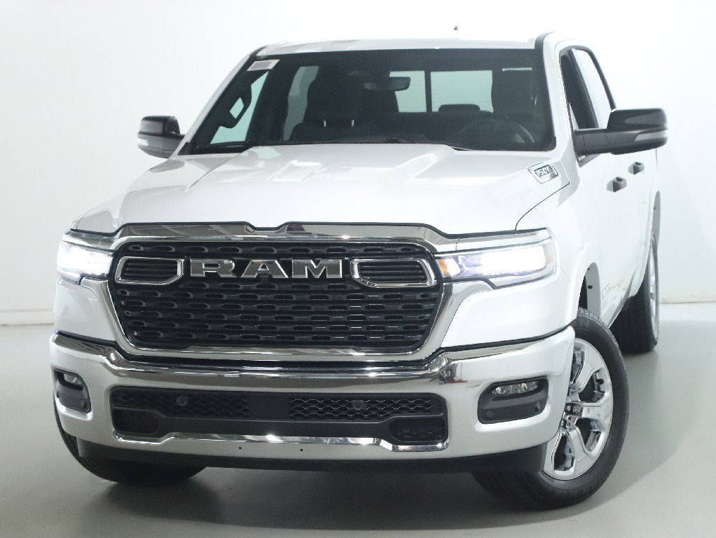 Used 2026 RAM 1500 Big Horn AWD/4WD image 3