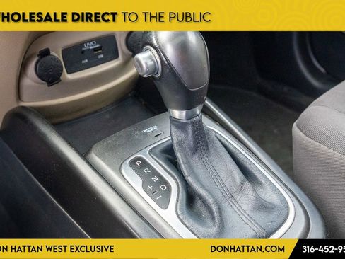 Used 2013 Kia Soul ! FWD image 9