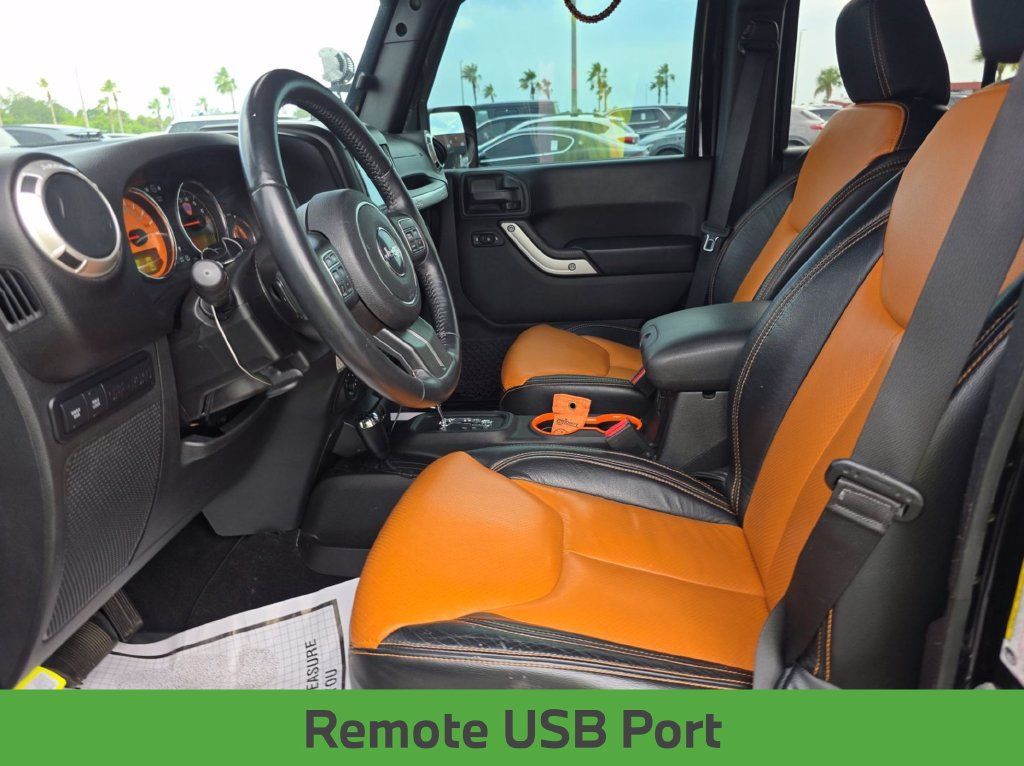 Used 2017 Jeep Wrangler Unlimited Rubicon w/ Connectivity Group AWD/4WD image 11