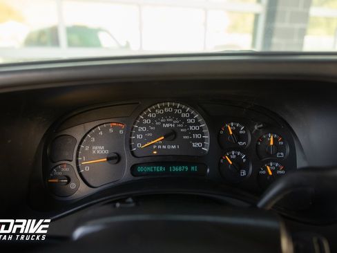 Used 2007 GMC Sierra 3500 SLT w/ Skid Plate Package image 29