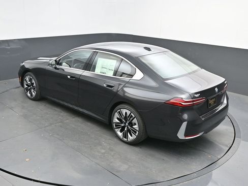 New 2026 BMW 530i w/ Premium Package image 36